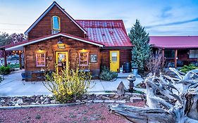 The Loubird Inn